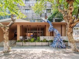 SKYBIRD Hotel (Hangzhou West Lake Hefang Street) Hotel in Hangzhou