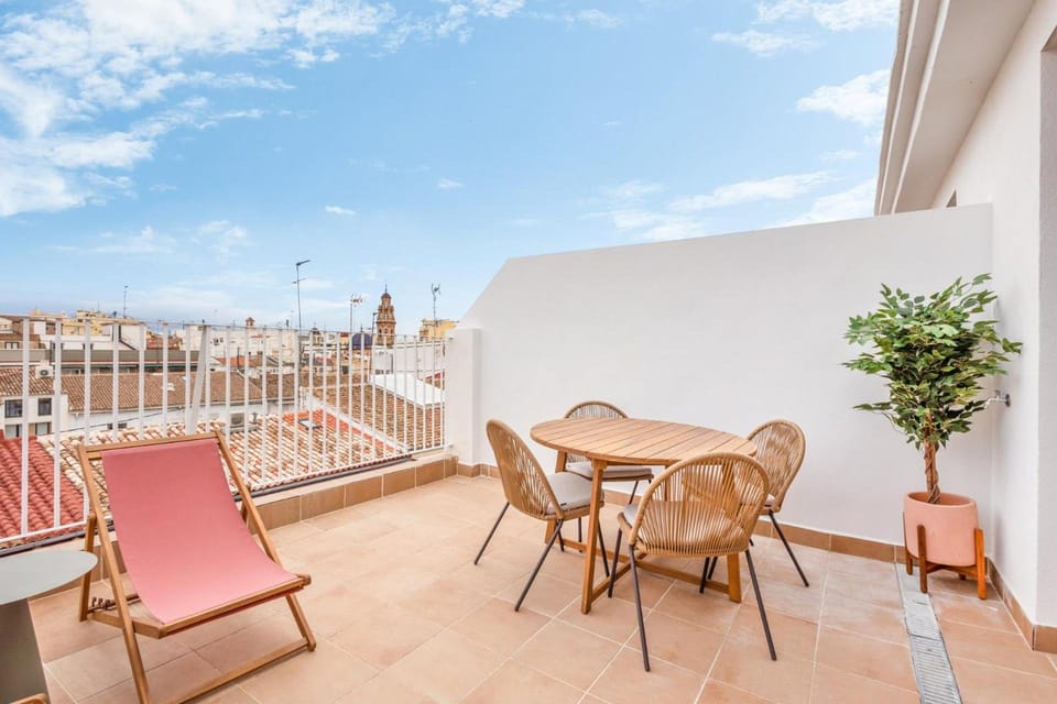 Limehome Valencia Calle de Cadiz Hotel in Valencia