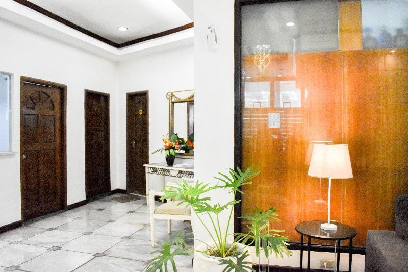 Sunette Tower Suites Makati City Center By Zuzu Hotel in Makati