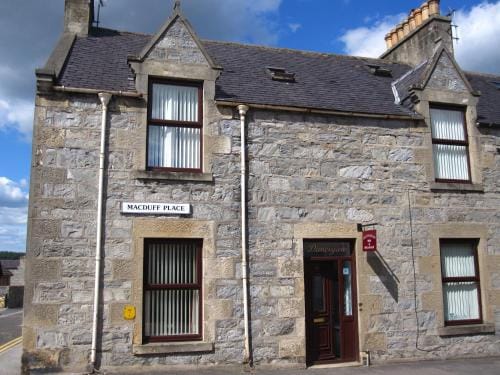 Dunvegan Bed & Breakfast Hotel in Scotland
