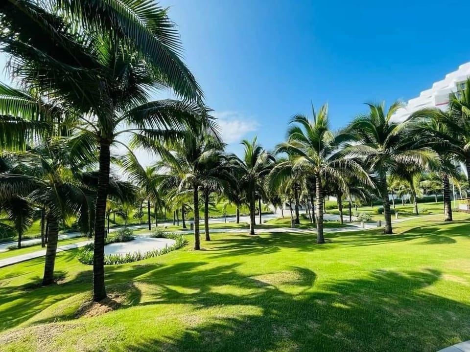Resort  Cam Ranh  Seaview  Apartment hotel in Khanh Hoa Province