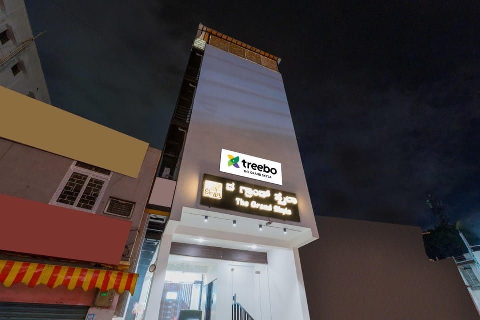 Treebo The Grand Skyla, Malleshwaram Hotel in Bengaluru