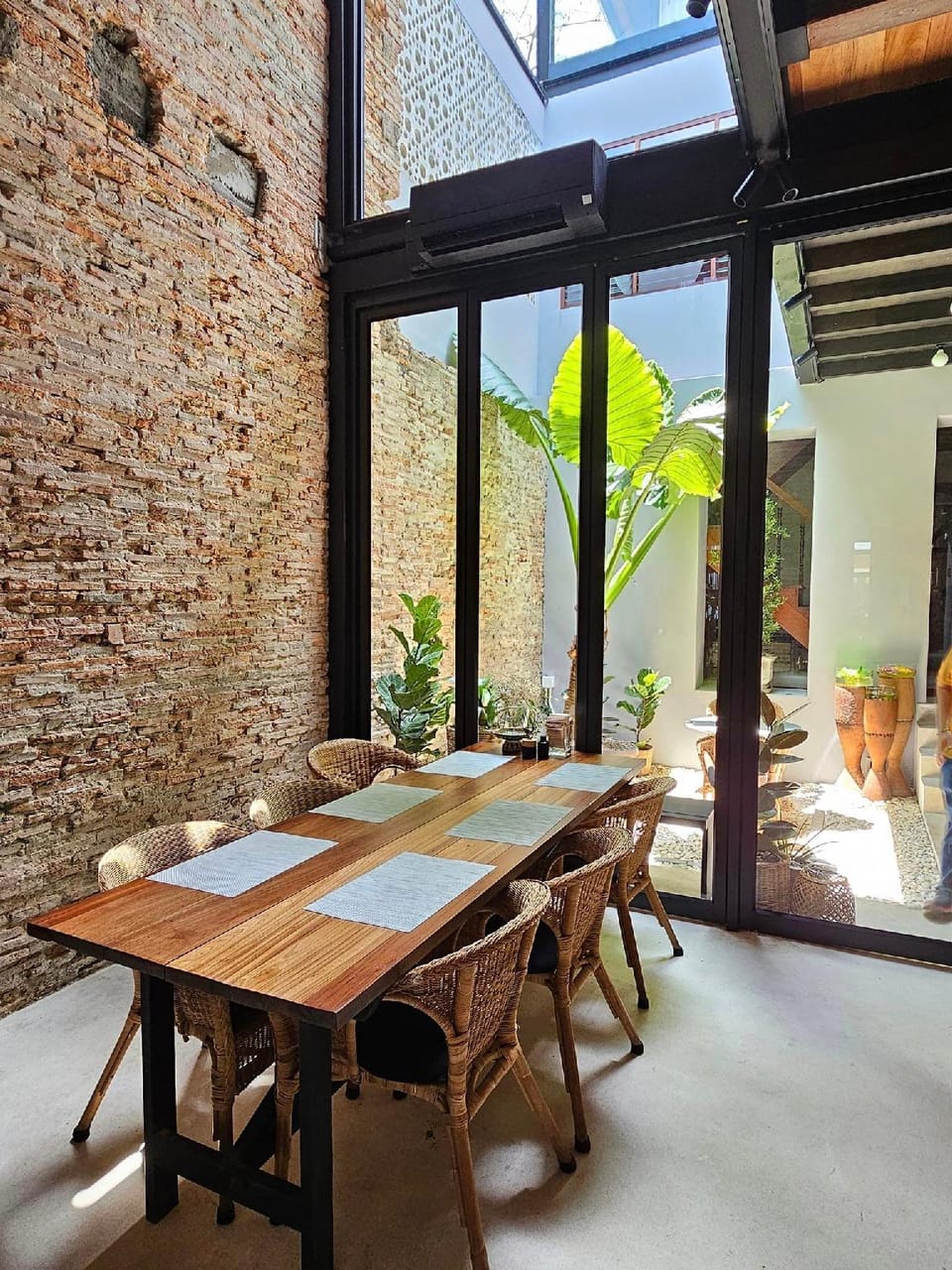 KLUENNGAM Cafe & Stay Hotel in Thailand
