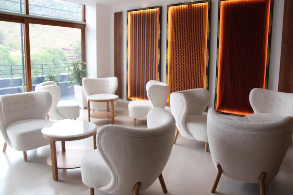 Bar/lounge