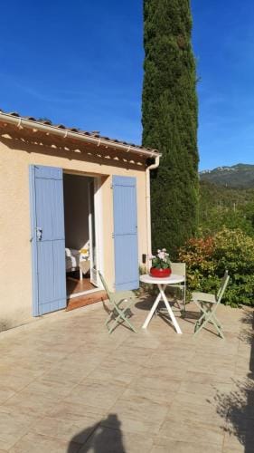 Les chambres des Baronnies Hotel in Buis-les-Baronnies