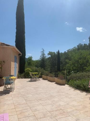 Les chambres des Baronnies Hotel in Buis-les-Baronnies
