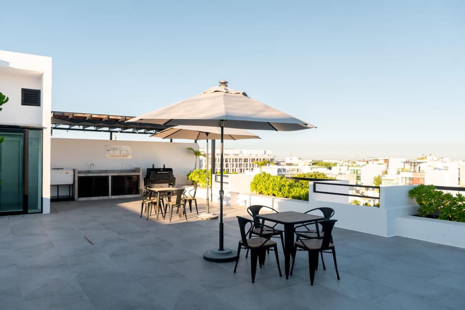 Torre Diez Grupo Amber Apartment hotel in Playa del Carmen