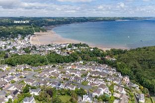 Sea Charm - Cosy Bungalow, Near Beach and Village Hotel in Saundersfoot