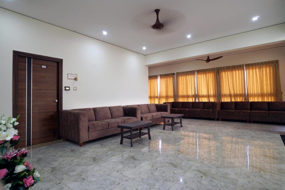 KCG Residency Hotel in Mysuru