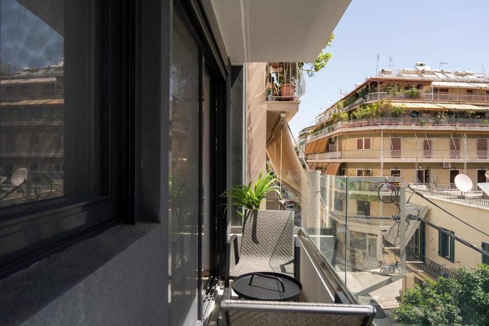 Kosmos Luxury Residences Hotel in Athens