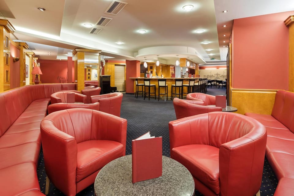 Bar/lounge