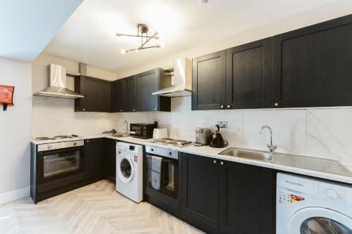 West Drayton Self Contained Studios Hotel in London Borough of Hillingdon