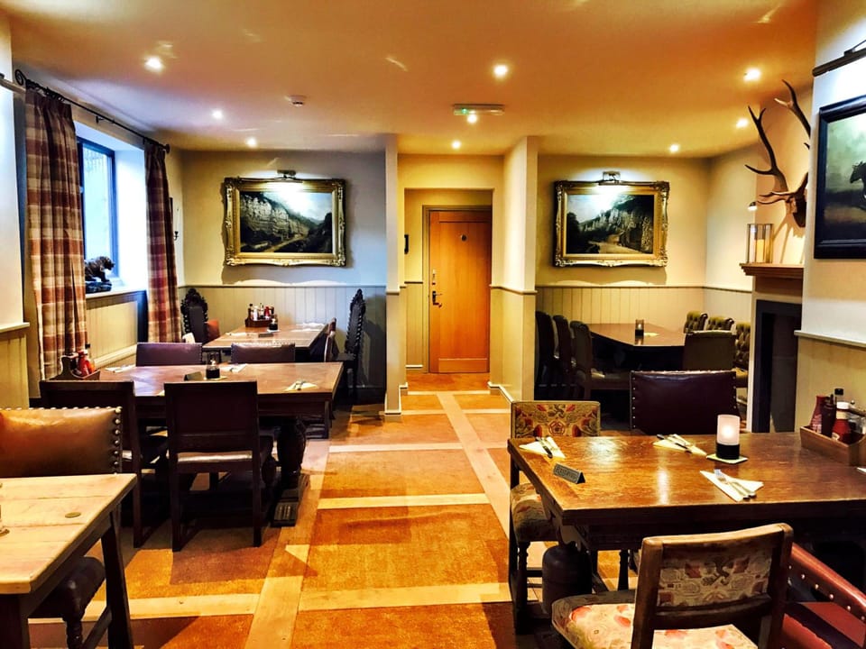 Bar/lounge