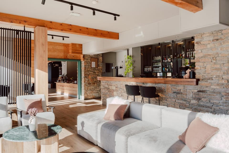 Alpeen Hotel Hotel in Les Allues