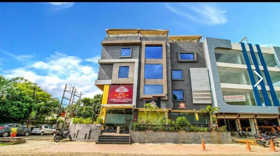 Hotel Eleven Heights ,Bhopal Hotel in India