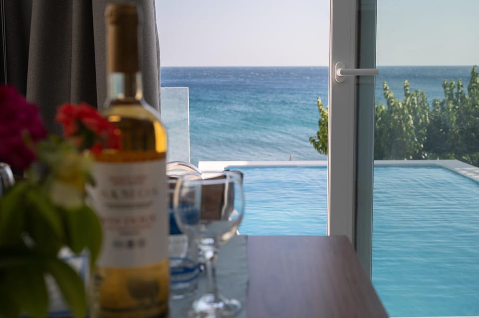 Kontemare Seascape Hotel in Samos, Greece