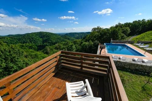 Villa Borgo Murs Resort in Friuli-Venezia Giulia