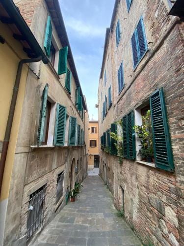 LaStamperia19 Camere-Rooms Hotel in Montepulciano