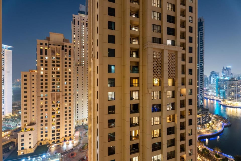 Urban Panda Skyview Hostel JBR Hotel in Dubai
