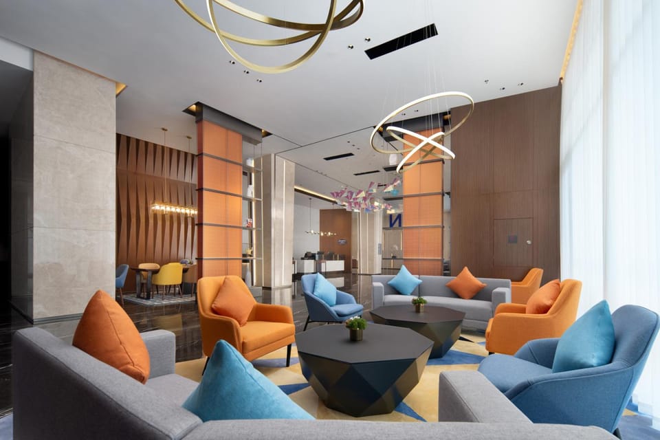 Shared lounge/TV area