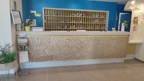 DOMITYS LE BELVEDERE Residence Services Seniors Hotel in Centre-Val de Loire