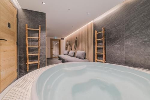TERRESENS - Le Quartz - NEW Hotel in Bellentre