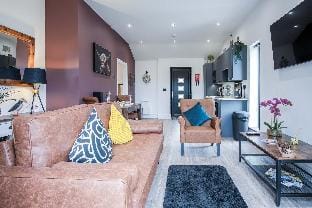The Shack - 1 Bedroom - Cosheston Hotel in Wales