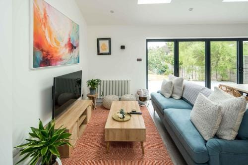 Private room in Modern and Stylish House Hotel in Beckenham