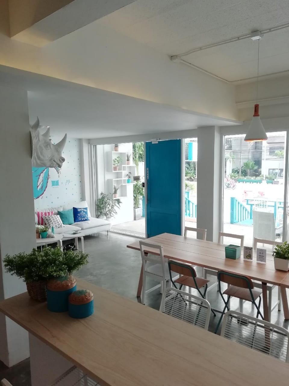 Coffee shop