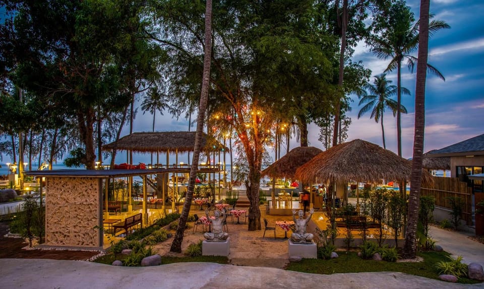 Villa Cha-Cha Krabi Beachfront Resort Hotel in Krabi Changwat