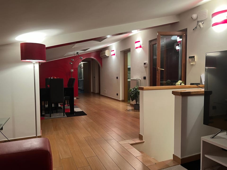 Paradise home Hotel in Rome