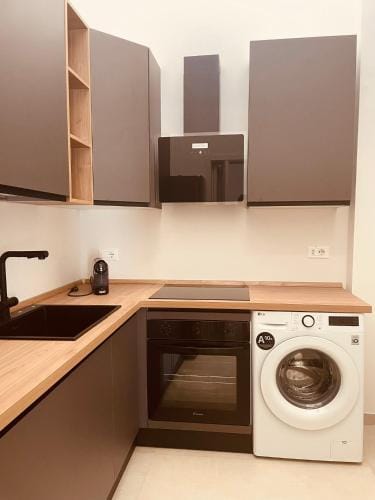 Sunrise Apartments Hotel in Pulsano