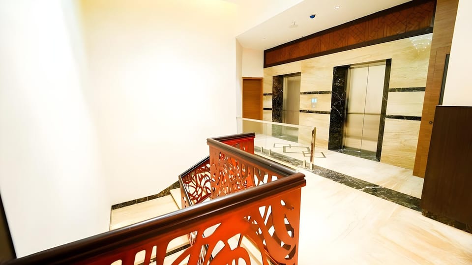 Hotel Blossoms Hotel in Tamil Nadu