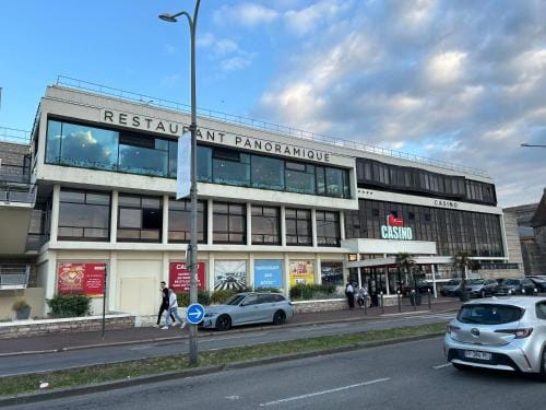 Les Nids Hotel in Dieppe