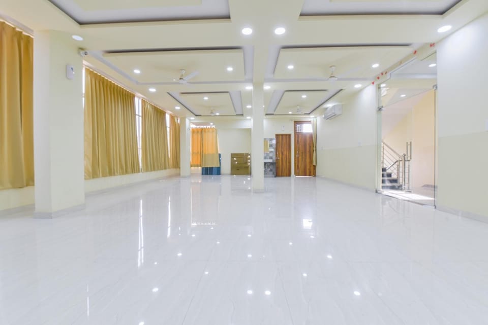HOMEWOOD SUITES Hotel in Jaipur