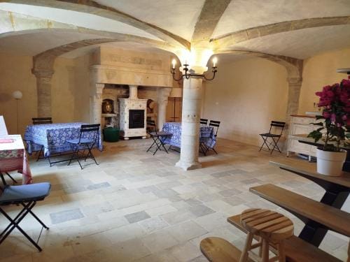 Les Communs de Chiffrevast Hotel in Normandy