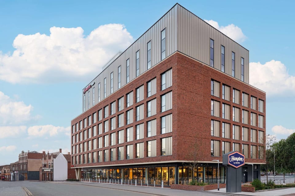 Hampton by Hilton Nuneaton Hotel in North Warwickshire District