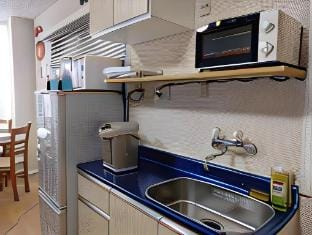 Backpacker's Mini House Hotel in Chiba Prefecture
