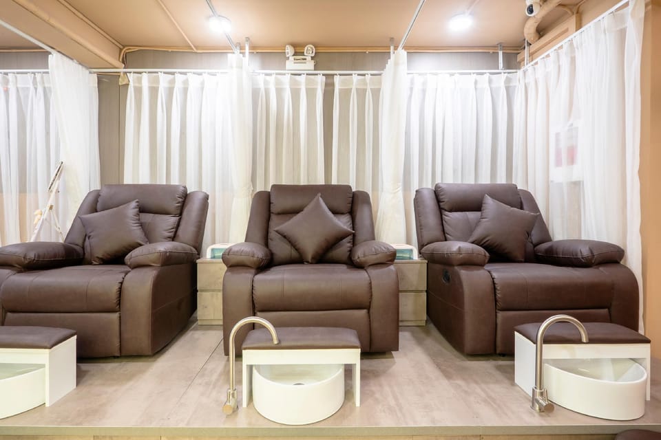 Level SaiGon Hotel  Hotel in Ho Chi Minh City