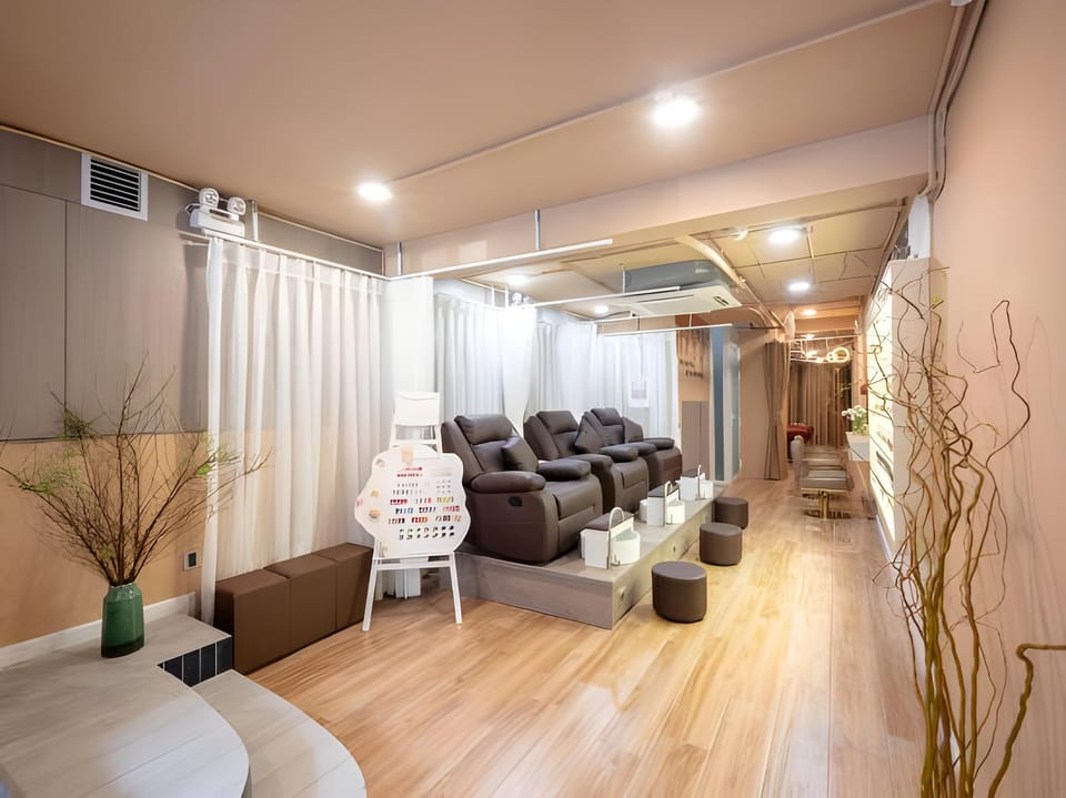 Level SaiGon Hotel  Hotel in Ho Chi Minh City