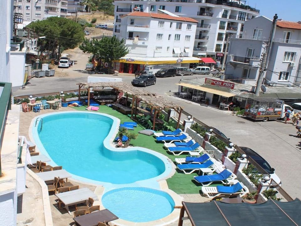Urgenc Hotel Hotel in İzmir Province