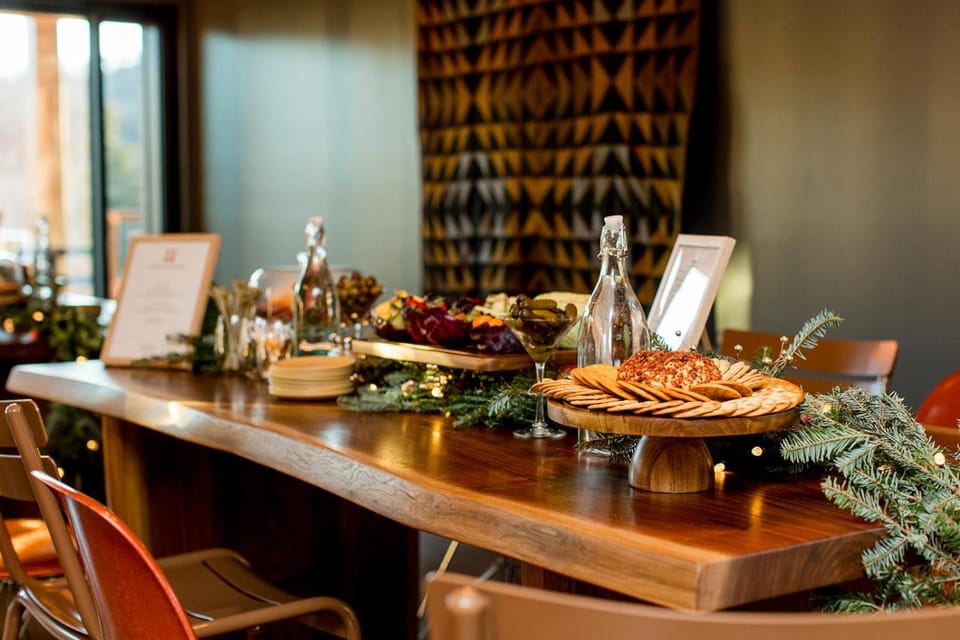 Rhode's Motor Lodge Hotel in Boone