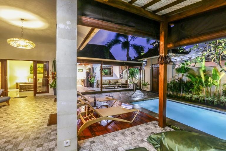 Villa Mira Hotel in Kuta