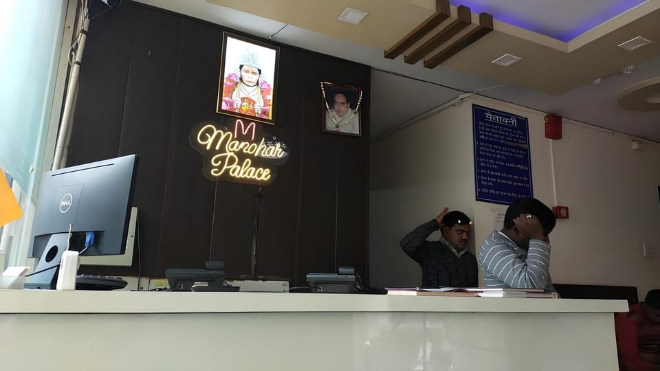 HOTEL MANOHAR PALACE Hotel in Lucknow