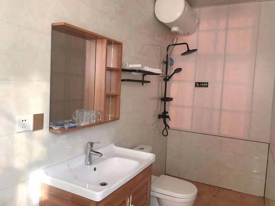 Hangzhou Fuyang Youjia B & B Hotel in Hangzhou