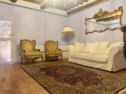 Porta Senese Suite Hotel in Castiglione del Lago
