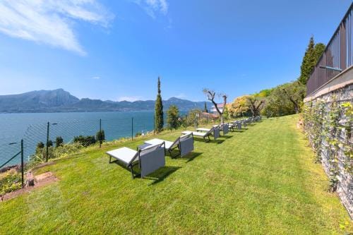 Sky View Garda Lake by Hotel Galvani Hotel in Torri del Benaco