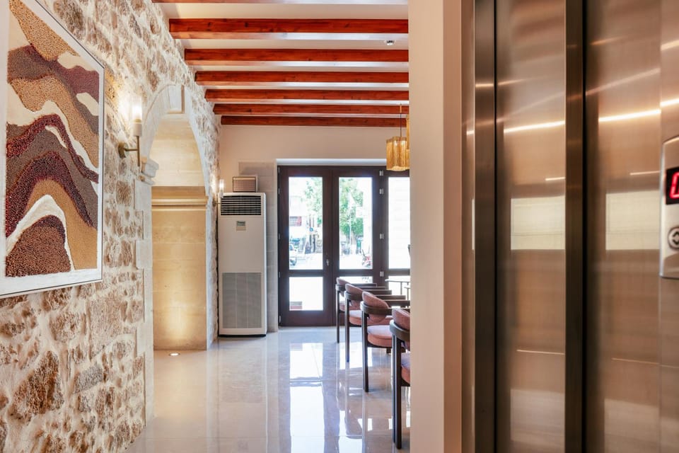 La Montre Luxury Boutique Suites Hotel in Rethymno