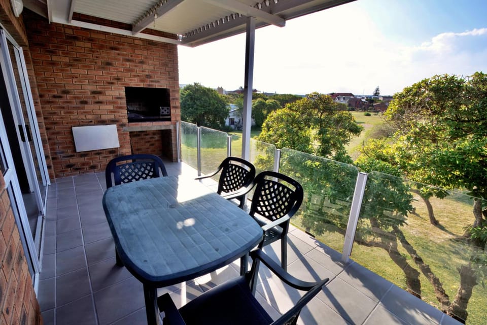 Muir Holiday Apartments Apartment hotel in Western Cape