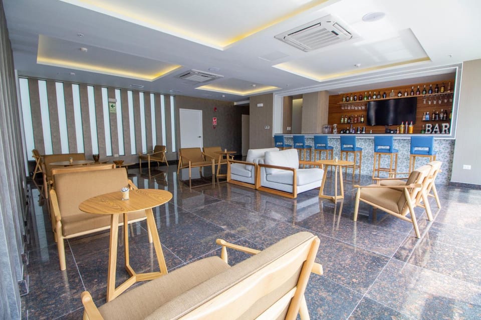 Bar/lounge